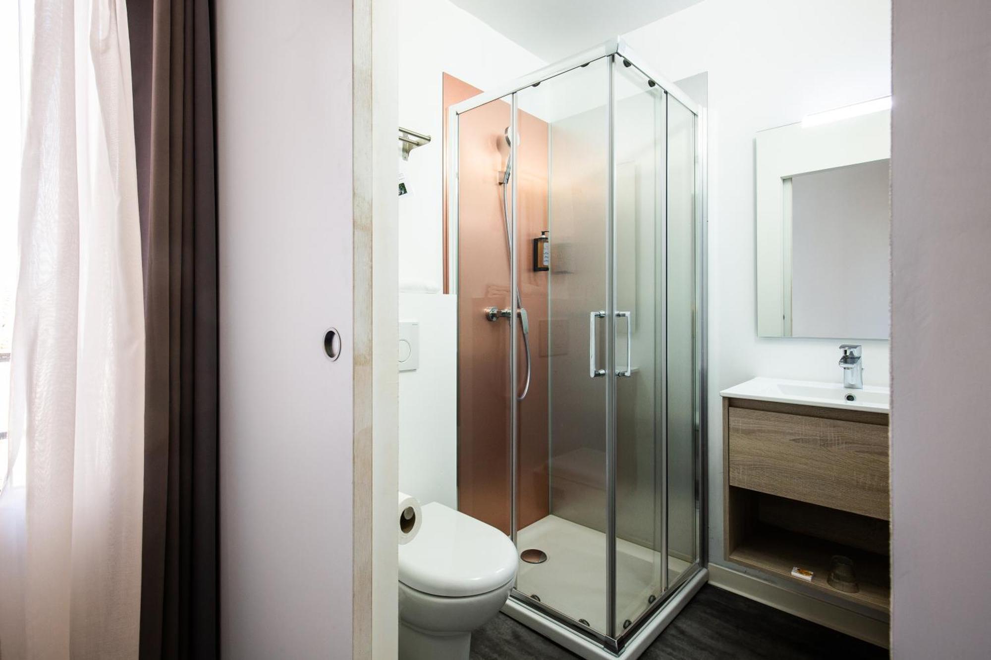 Hostel Pb - Perpignan Gare 외부 사진