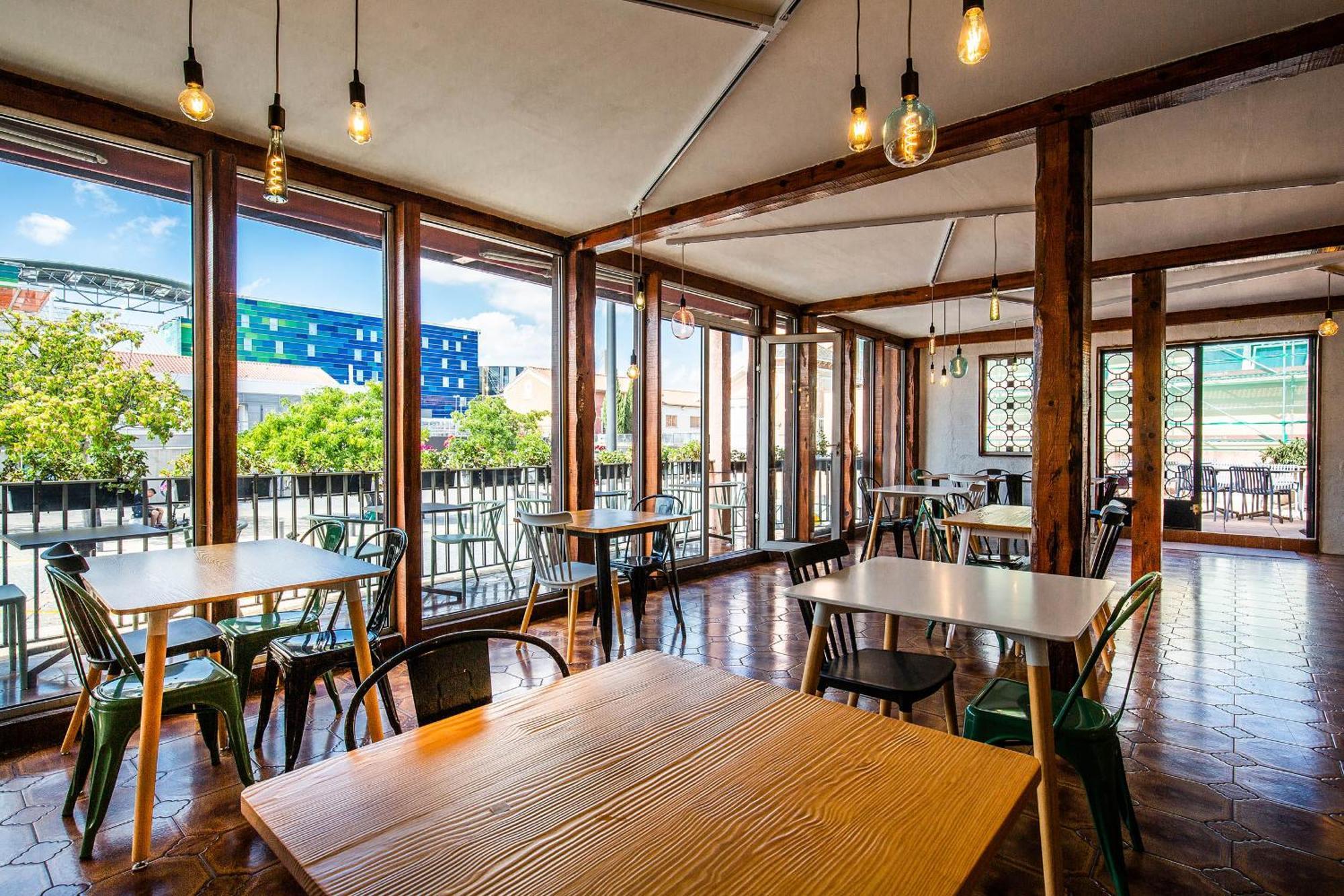Hostel Pb - Perpignan Gare 외부 사진